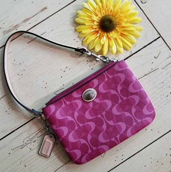 Coach Handbags - Coach Zip Wristlet NWOT